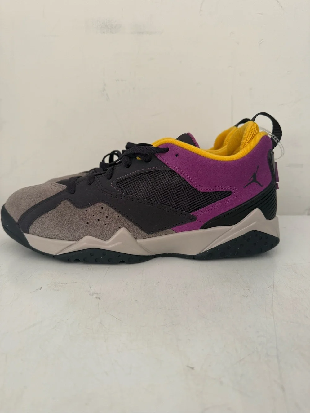 Nike Air Jordan MVP 92 Low Top Oil Grey Viotech Sneakers HQ3950-005